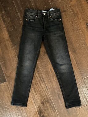 Zara Kids Black Washed Slim Jeans. 6-7